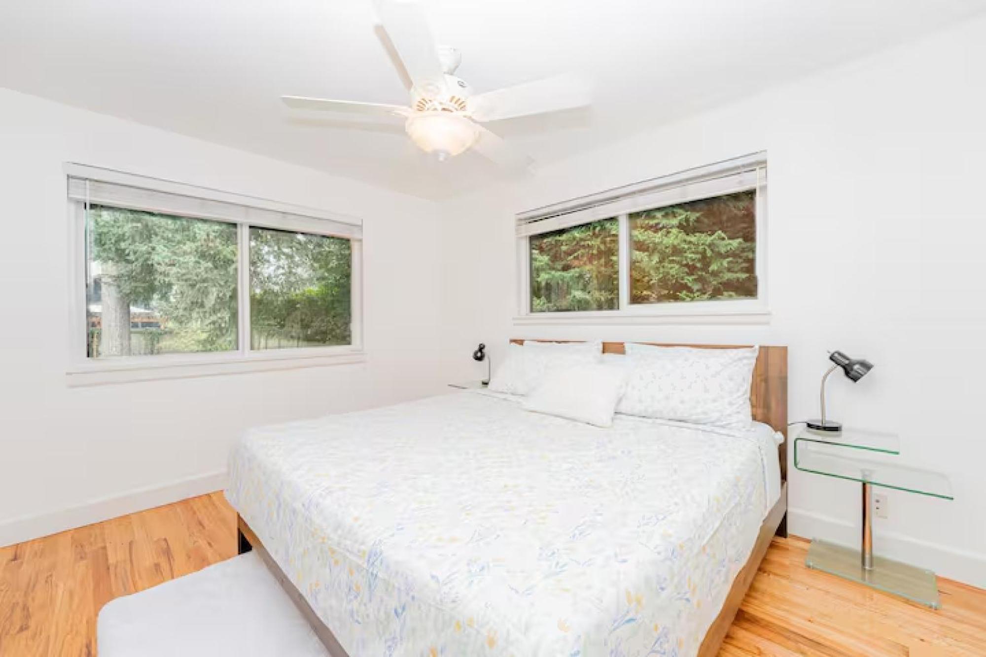 Mercer Island Boutique Stay Екстер'єр фото